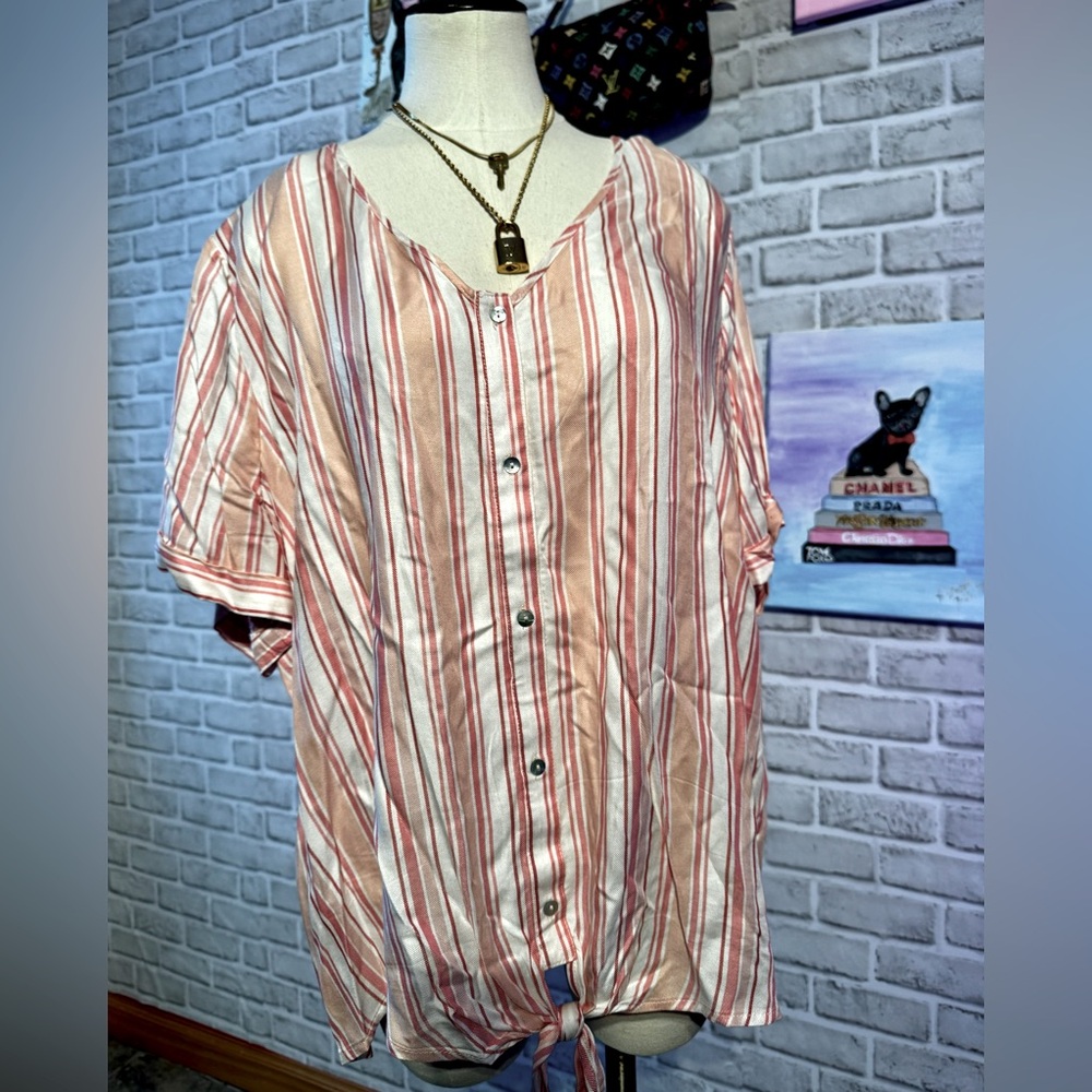 2 for $10 Como Vintage 2X Pink and White Vertical Stripe Tacked Sleeve Knotted